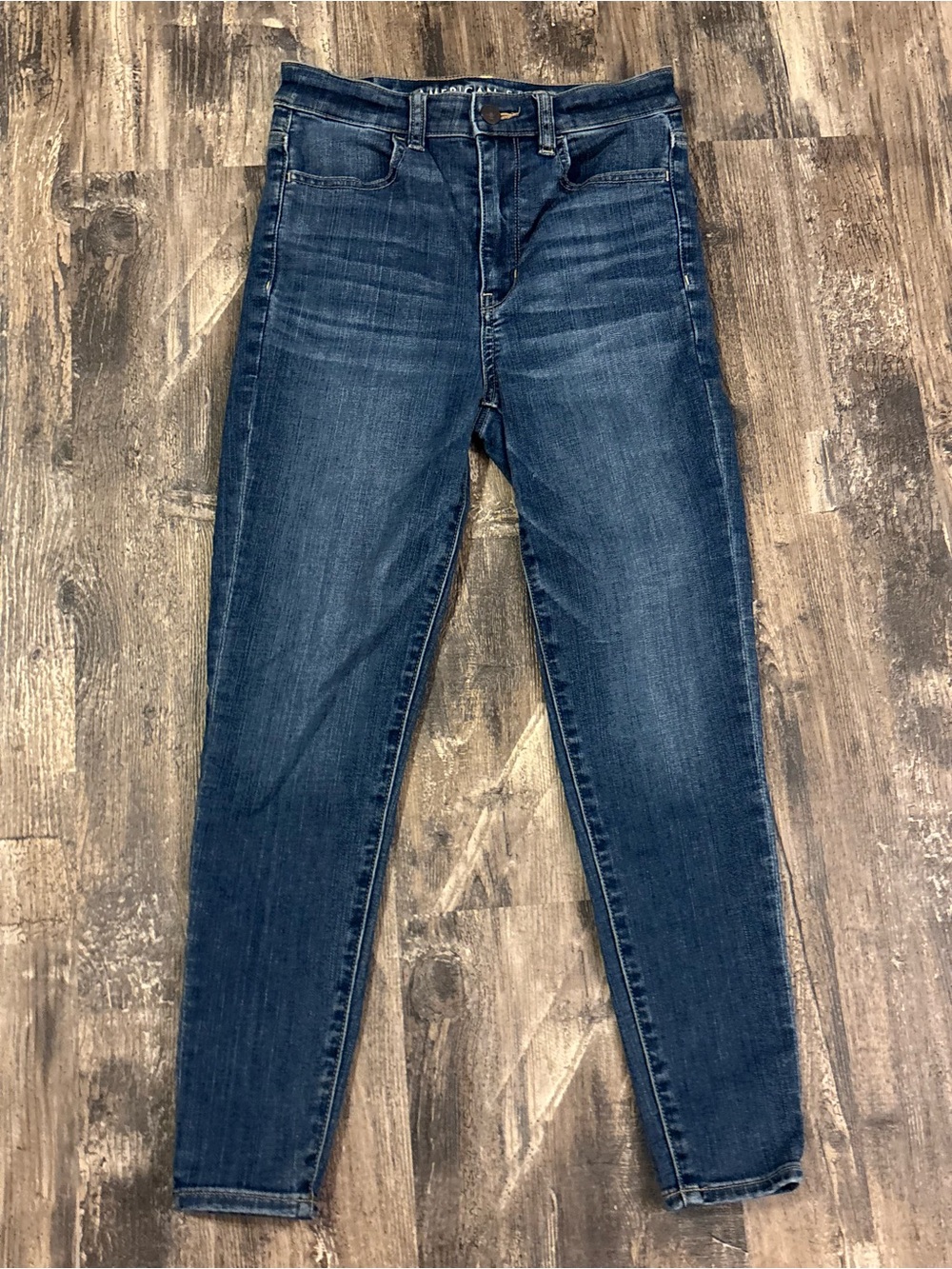 🎉American Eagle Outfitters Dark Wash Skinny Jeans
